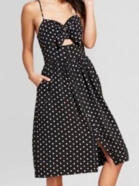 Black and White Polka Dot Spaghetti Strap Dress with Pockets